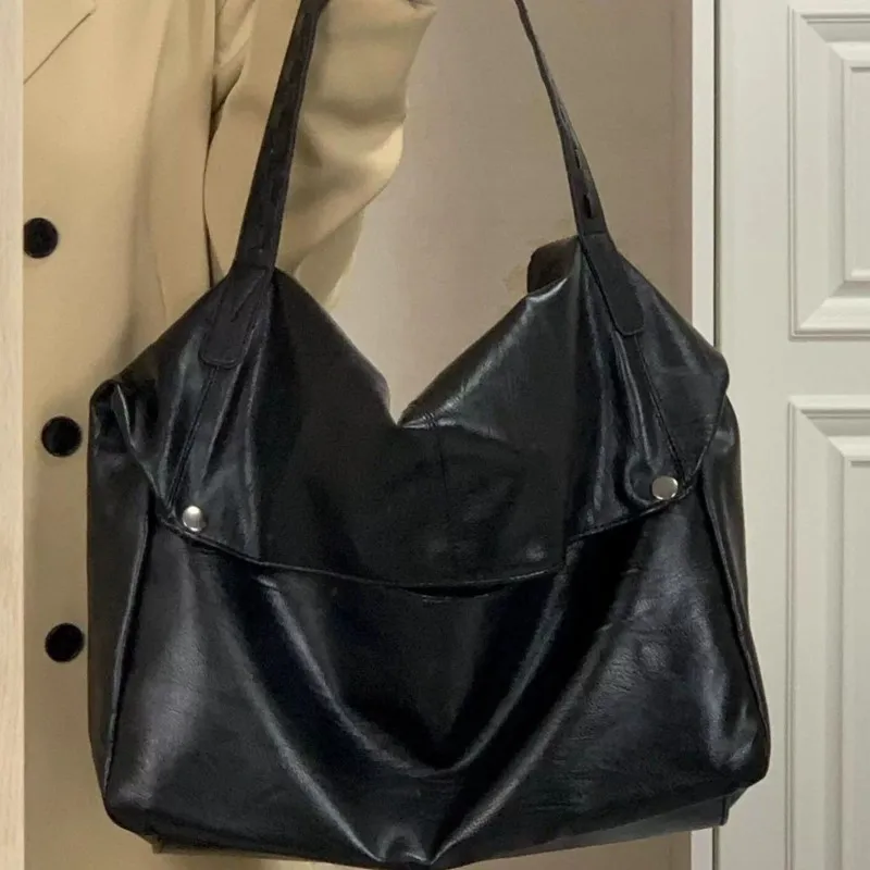 Retro Sle Solid Color Tote Bag Women Pleated Studded Leather Large Capacity Shoulder Bags Ladies  Casual Commute Crossbody Bag
