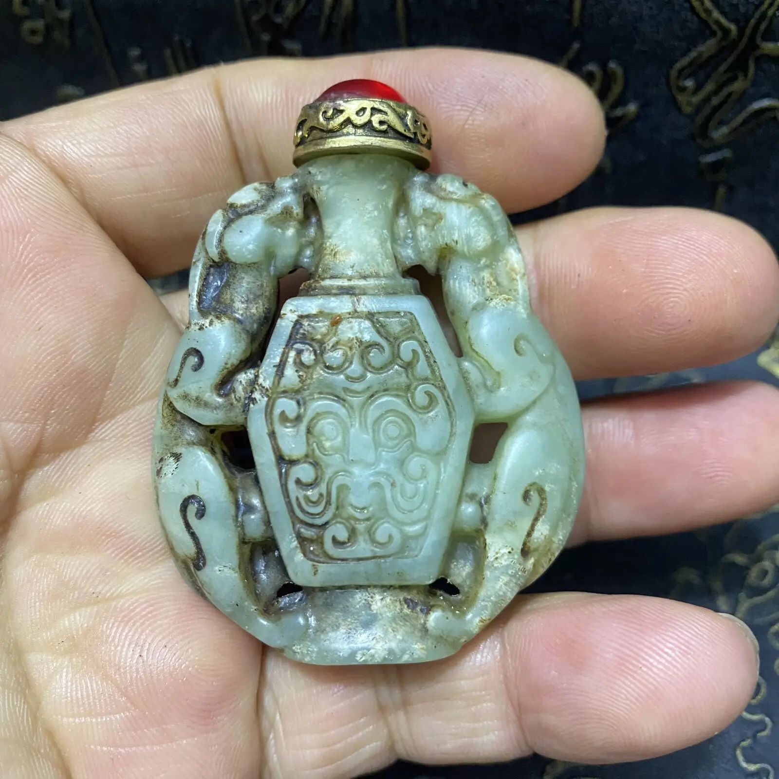 Old Chinese Natural Hetian Jade Hand-carved Exquisite  Pendants , Snuff Bottle 5