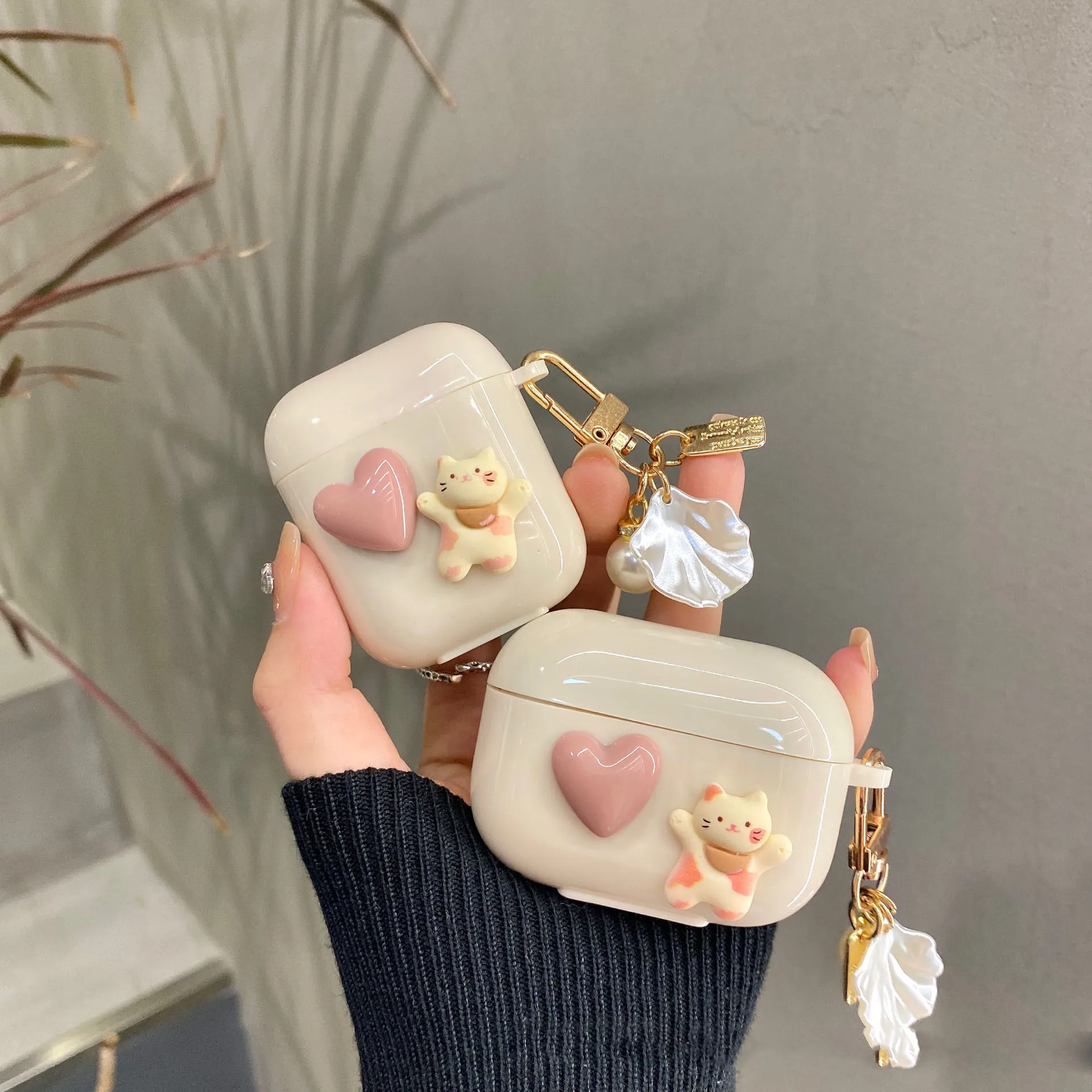 

Lovely Cat Wireless Earphone Case For AirPods Pro2 Anti-dust Bluetooth Earphones Protective Cover for AirPods Pro 2