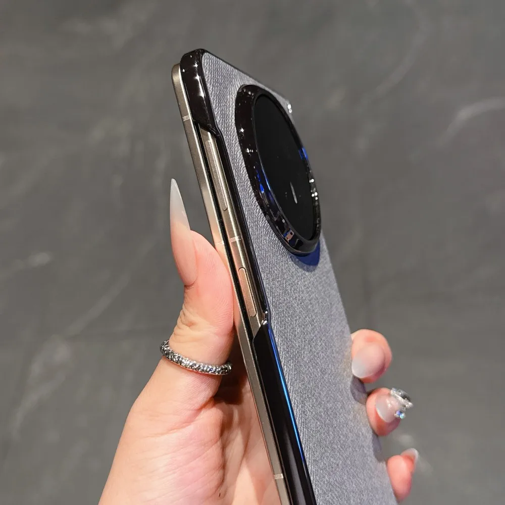 Luxury PU Leather Magnetic Wireless Charging Protective Back Cover Case