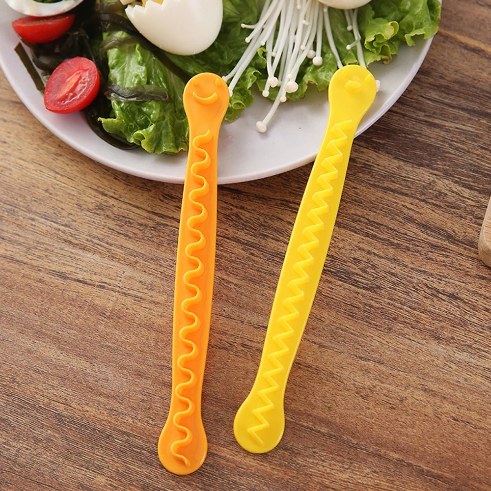 Egg Cutter Slicer 2 Pcs Fancy Cut Eggs Cooked Eggs Cutter Household Boiled Creative Tools Bento Cut Flower Shaper Kitchen Accessories