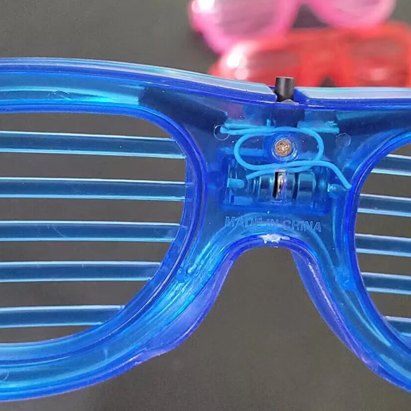 1 Pc Party Glow in the Dark Glasses Light Up LED Glasses Neon Party Favors Sunglasses Decor Supplies