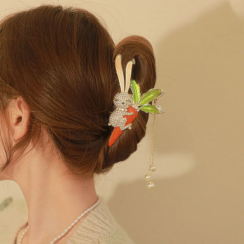 

Rhinestone Tassels Hair Claw Crab Clip For Women Girls Shiny Barrette Hairpin Crystal Pearl Hair Accessories Rabbit Styling