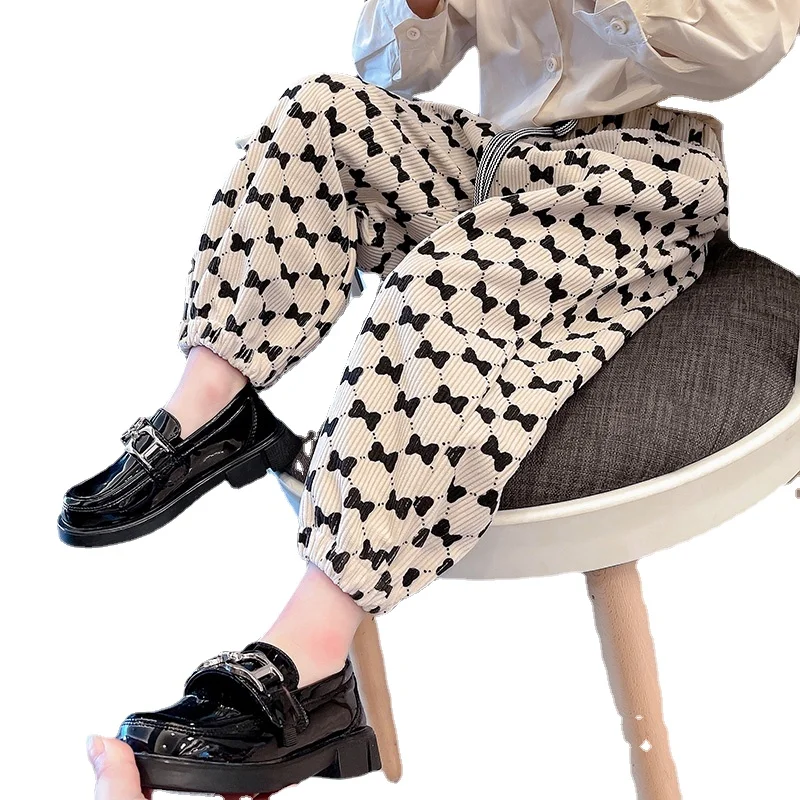 Размер 110-160, модные детские штаны для девочек новые осенние длинные свободные штаны в клетку с принтом «Pieapple» для бега для малышей