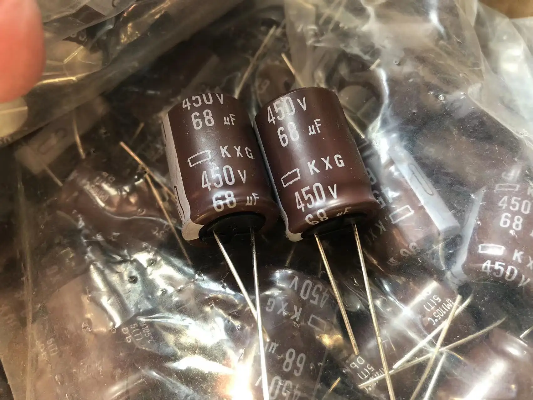 2026 Takefast NEUER NIPPON KXG 450V68UF 18X25MM NCC Elektrolytkondensator 68UF 450V CHEMI-CON 68uf/450v kxg Bestseller – Detail 1
