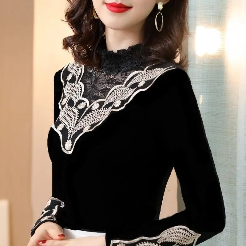 Elegant Vintage Embroidered Lace Blouse - Women's Casual Spring/Autumn Fashion