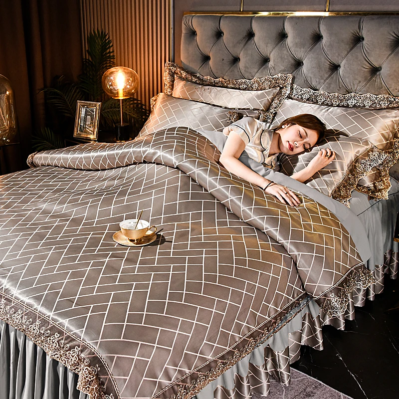 

Luxury Lace Bed Skirt Satin Bedding Set Home Queen King Size bed set Duvet Cover Pillowcases Bed Sheet Set