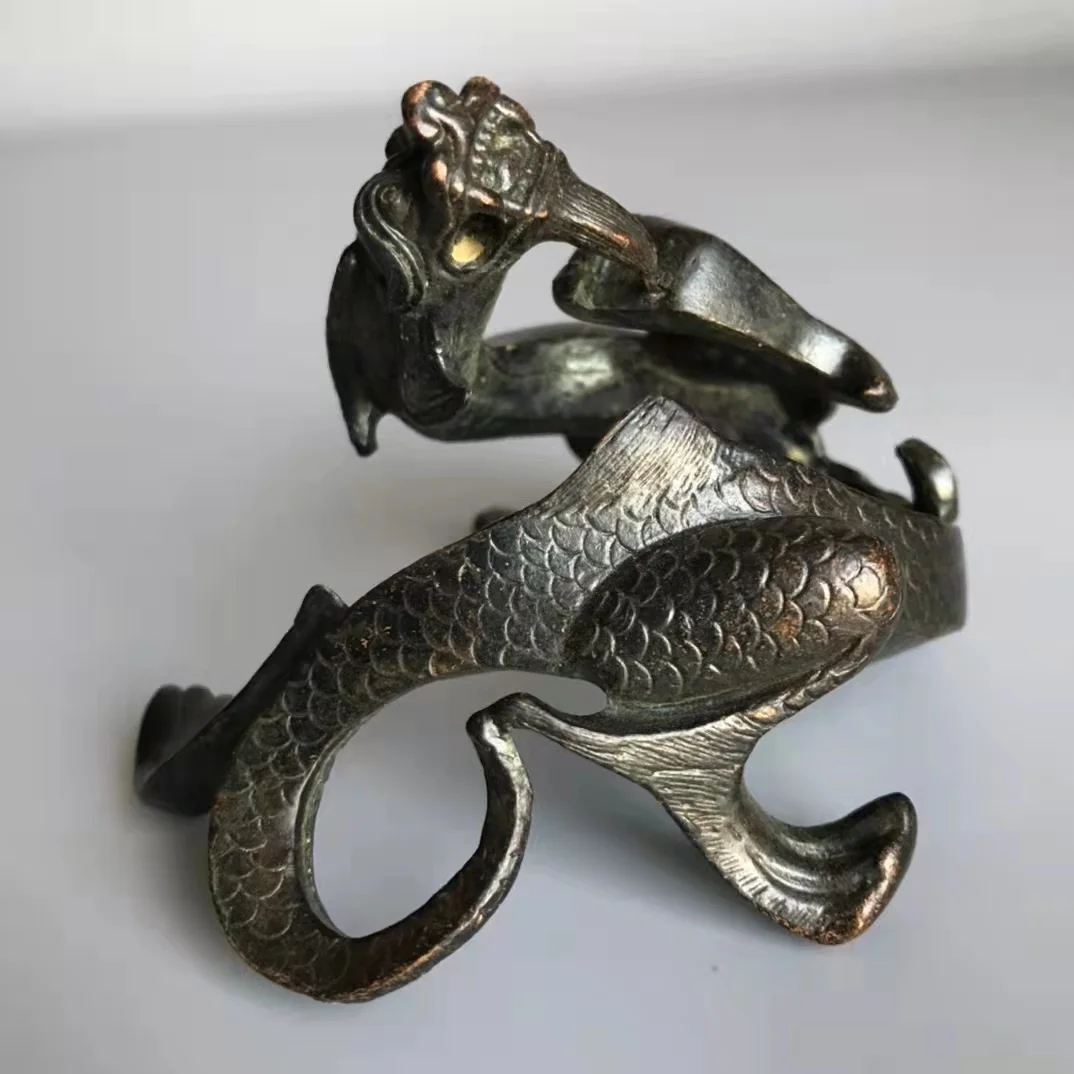 

Decoration Old Ming Dyansty copper coiled dragon statue，Free shipping