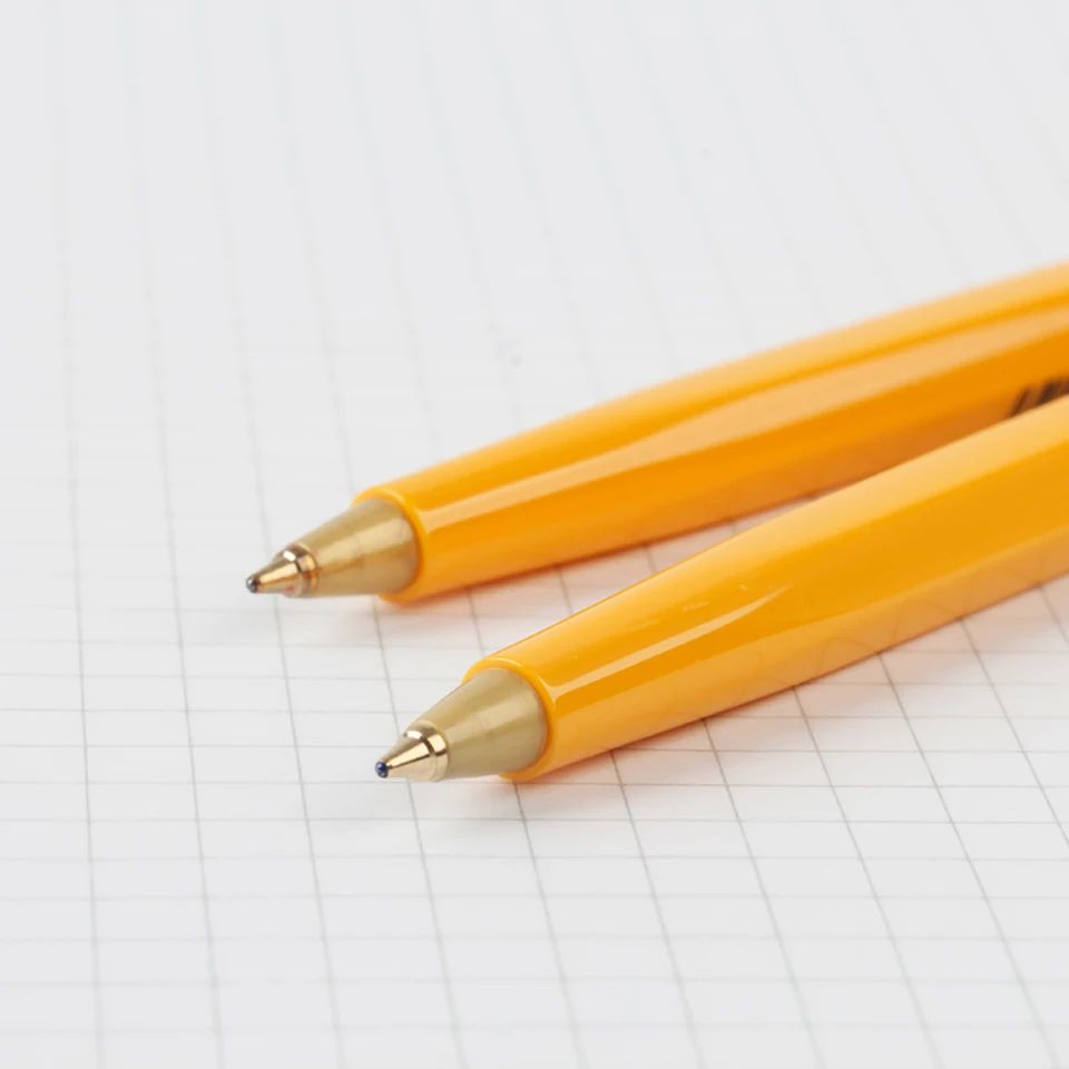 Staedtler Penne A Sfera Rosse Punta Media 0.5 Mm – Confezione Da 6, Inchiostro Scorrevole, Aeronautiche - 4