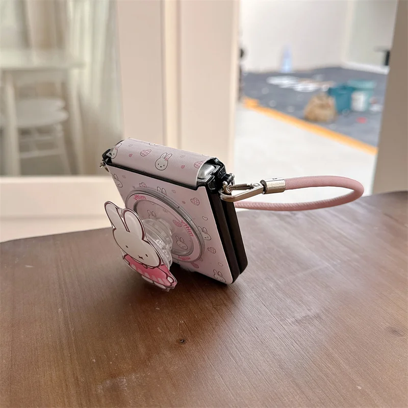 New Fashion Pink Heart Miffy Phone Case - Cute and Stylish Protective Cover