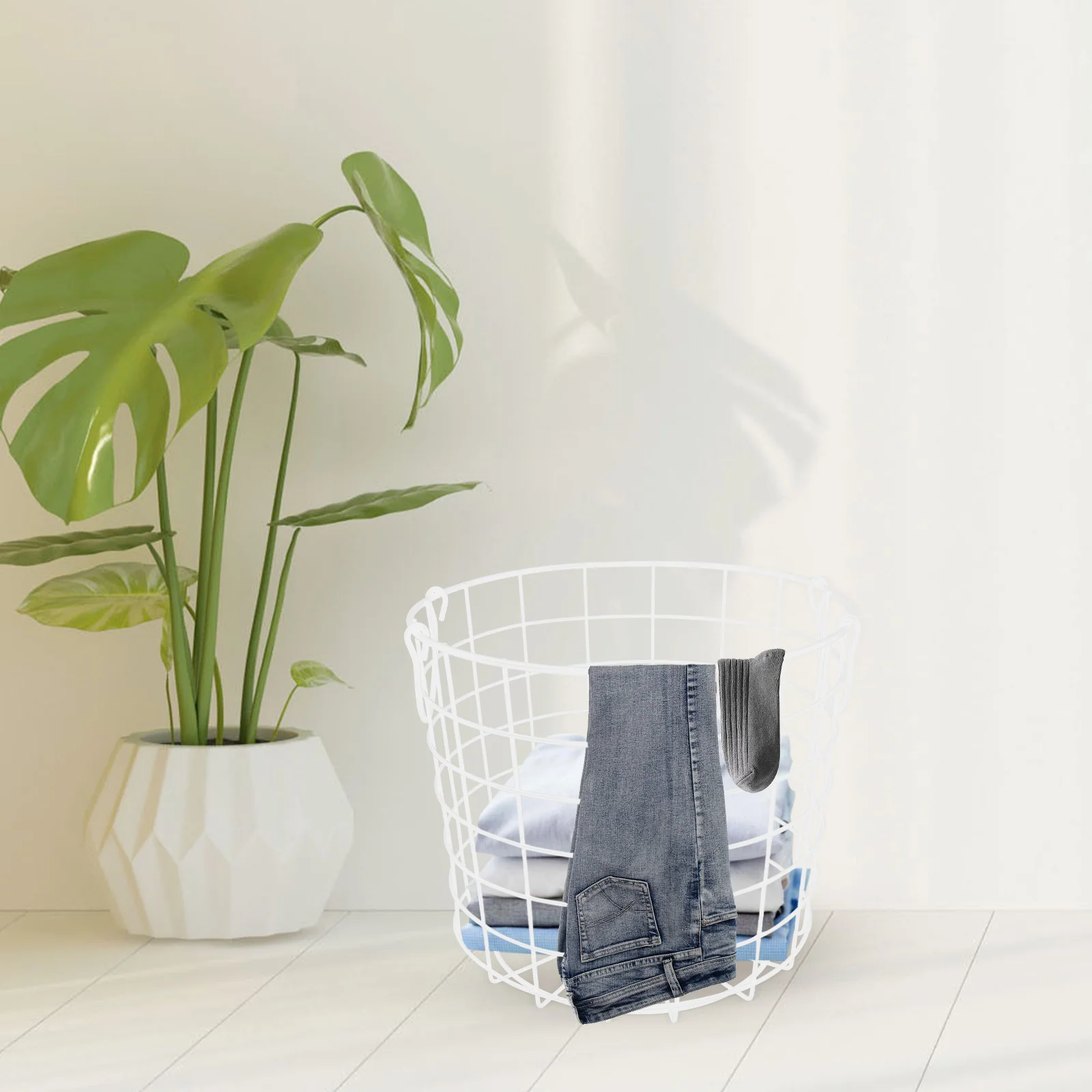 

Round Wire Laundry Basket Large Metal Clothes Hamper Handle Iron Wire Utility Storage Container Farmhouse Organizer Bin