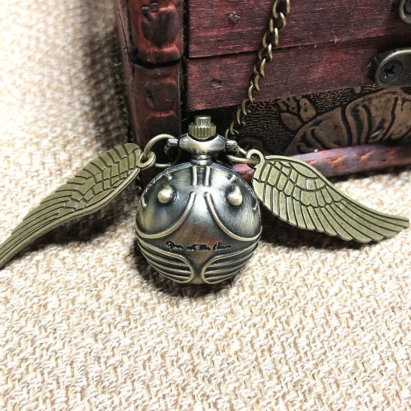 Quartz Watch Pocket Watch Golden Ball Pendant Snitch Ball Pocket Watch Gifts for Kids Quartz Necklace Clock Lovely Cute Fob Pocket Clock
