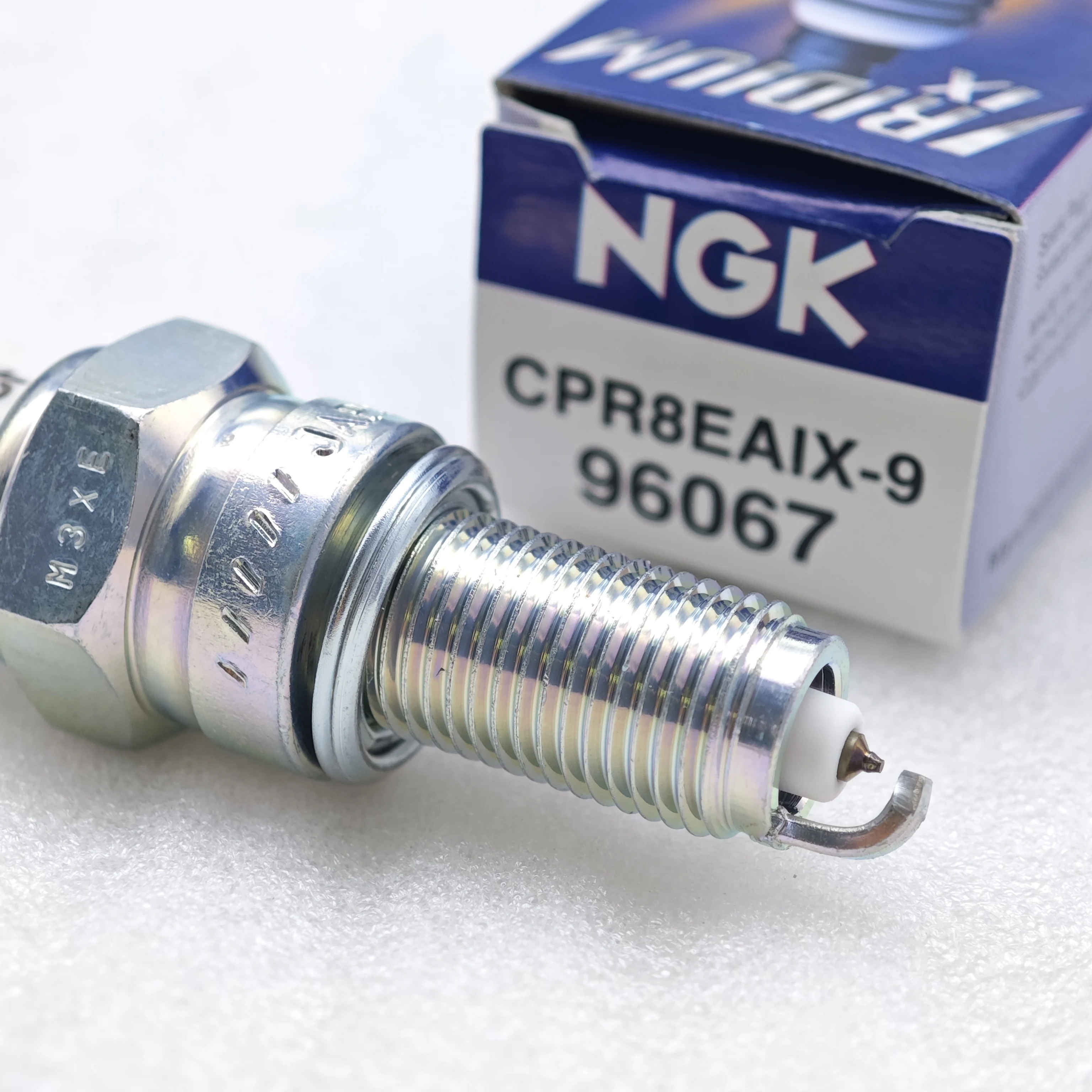 1pcs Original NGK Iridium Spark Plug CPR8EAIX-9 #96067 Upgrade CPR8EA-9 spark plug spark candles torch