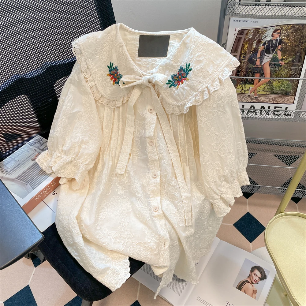 

2023 Summer Vintage Off White Lace Shirt Women's Japanese Style Bow Lace Short Sleeve Blouse Top