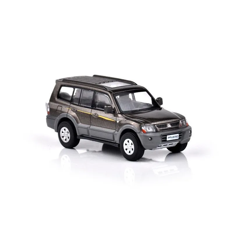 Xcartoys&POPRACE 1/64 Third generation Pajero brown miniature alloy car model