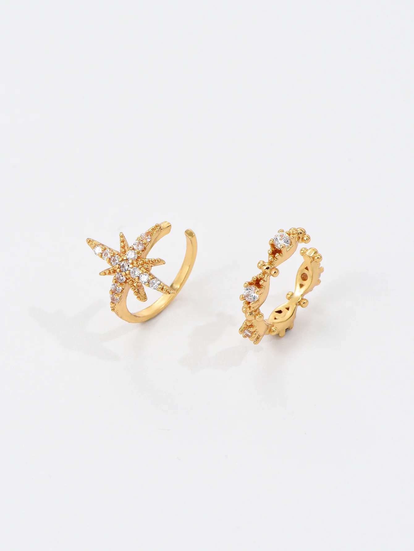 Sparkling Star Earrings Golden Mini Clip-Ons for Women Daily Wear