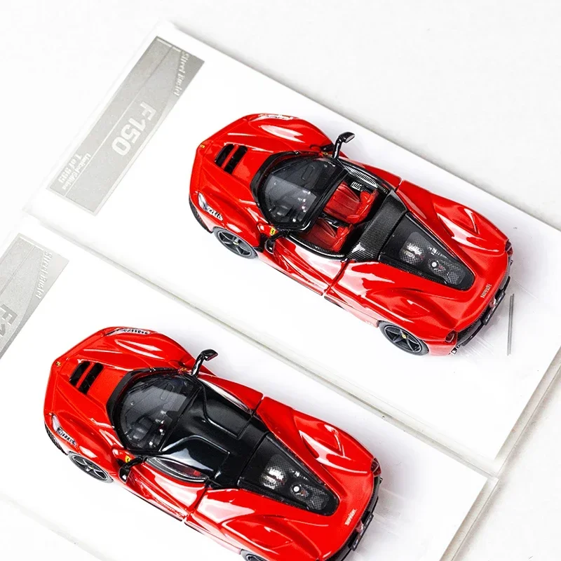 1:64 Street Buster ラフェラーリ F150 エンジンフード開閉 1:64 Street Buster ラフェラーリ F150 エンジンフード開閉 1:64