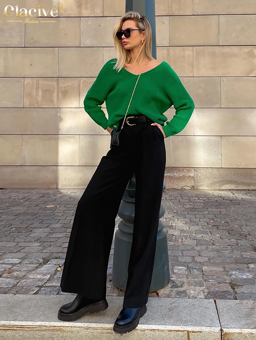 Blue & Green Colorblocking: Celebrity Colorblock Crushes - Sydne Style |  Silk pants outfit, Womens casual outfits, Style