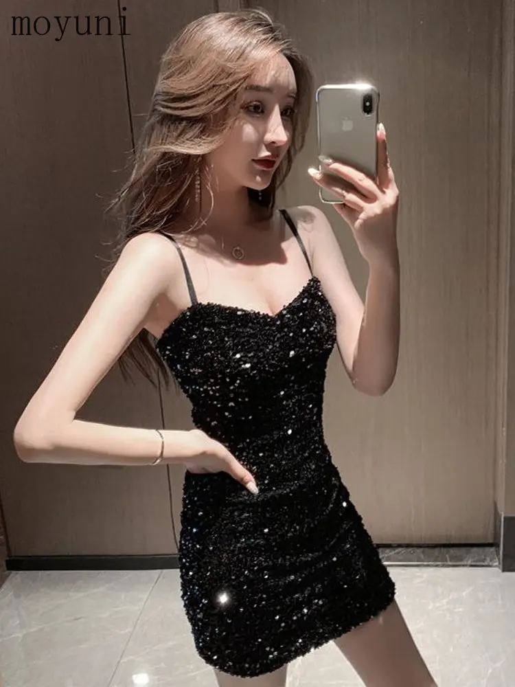 

Korean Casual Summer New Nightclub Sexy Sequin Sling Dress Women's Waist Slide Sheath Temperament Dress Women chic and elegant