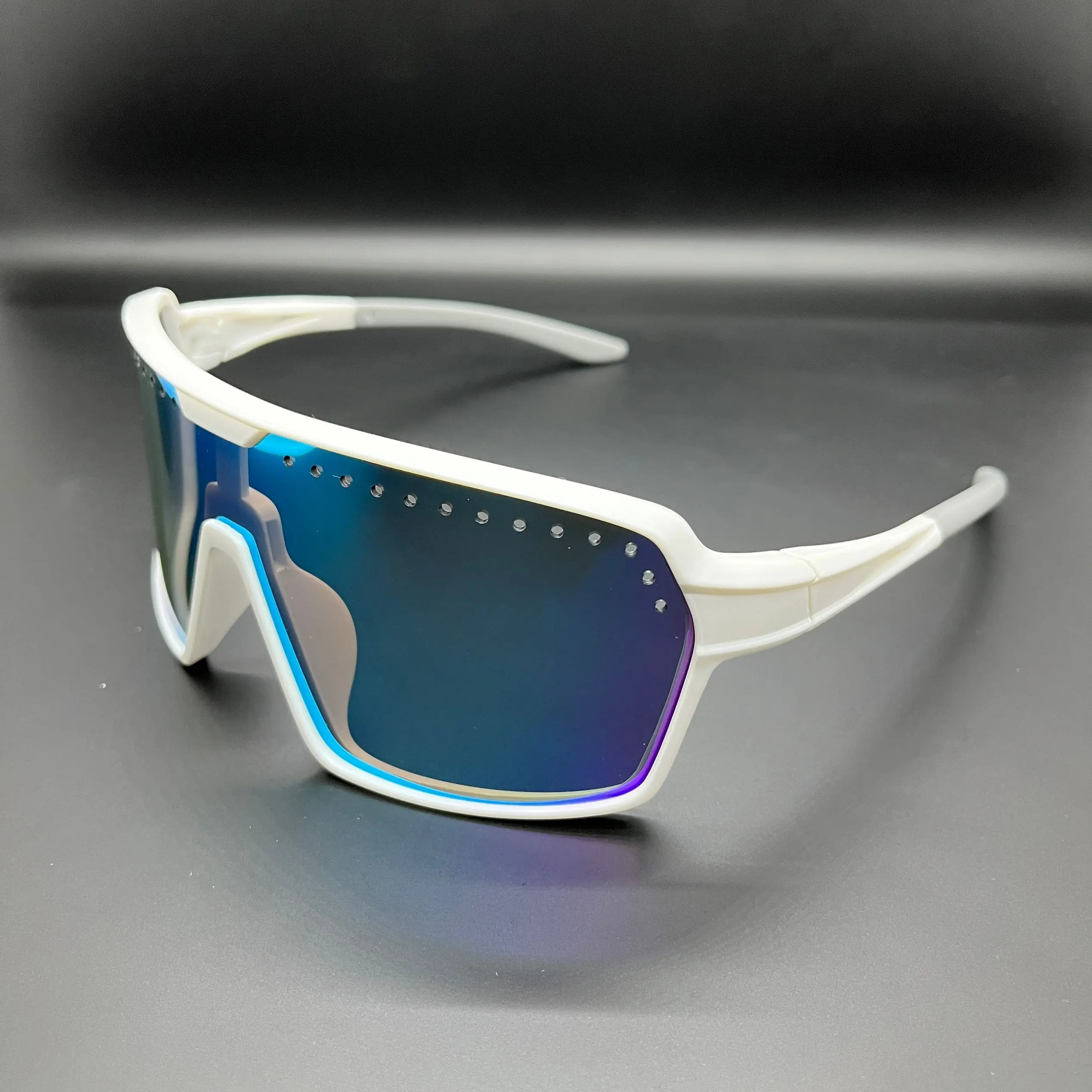 

Новинка 2023, ветрозащитные велосипедные очки, солнцезащитные очки для активного отдыха, для горных велосипедов, для мужчин и женщин, Спортивная модель, UV400, велосипедные модные очки с защитой от ультрафиолета