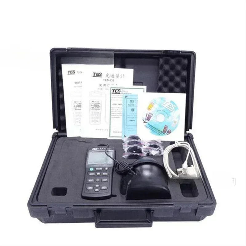 TES133 lumen meter TES-133 luminous flux meter high-precision brightness Instant Response Range 7000 Lumens RS232