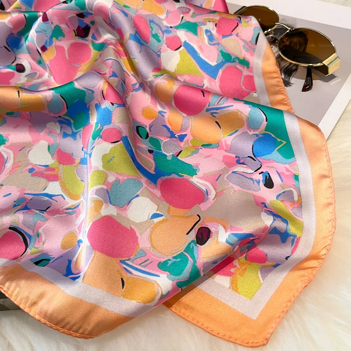 New Luxury Fashion Print 70*70cm Silk Square Scarf Women Soft Satin Hairband Neckerchief Tie Female Headband Foulard Bag Ribbon