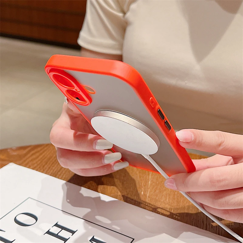 Custodia magnetica opaca di lusso Magsafe per iPhone 11 12 13 14 15 16 Pro Max X XS XR 7 8 Plus con ricarica wireless, trasparente, rigida per PC_voghion.com