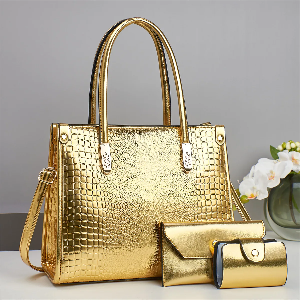 Women crocodile clutch wallet