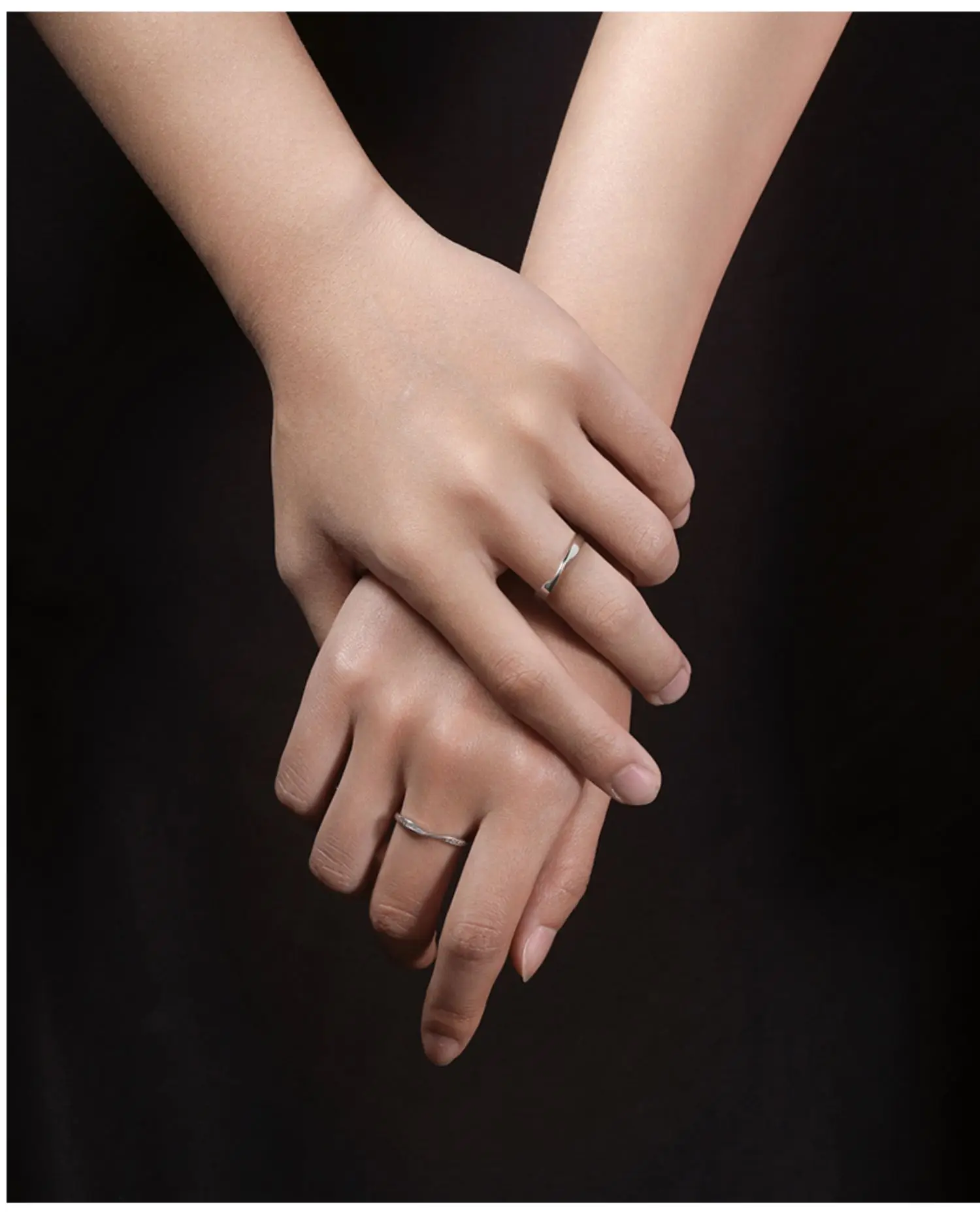 Mobius Ring Couple Ring Female Male Sterling Silver Ring Minority Design Element Ring Valentine's Day Gift for Girlfriend