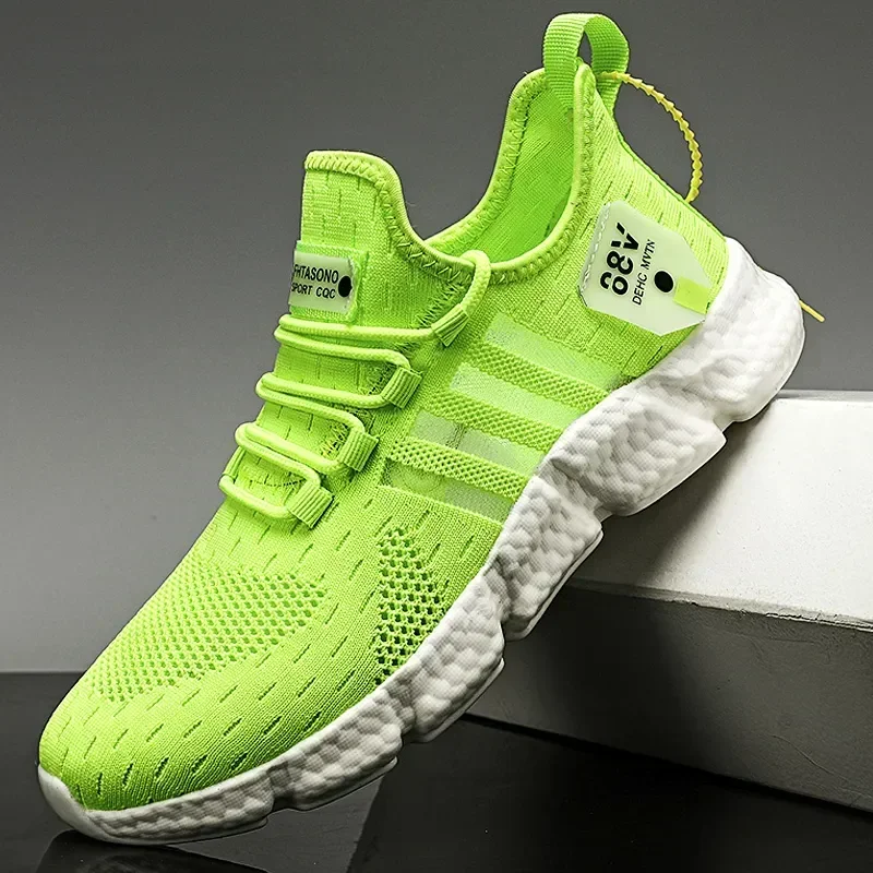 Рисунок 6 - Мужские кроссовки