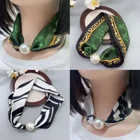 Necklaces Pearls Magnetic Buckles Scarves Short Collarbones Clothing Accessories Neck Protection Scar Covering Women's Scarves 1