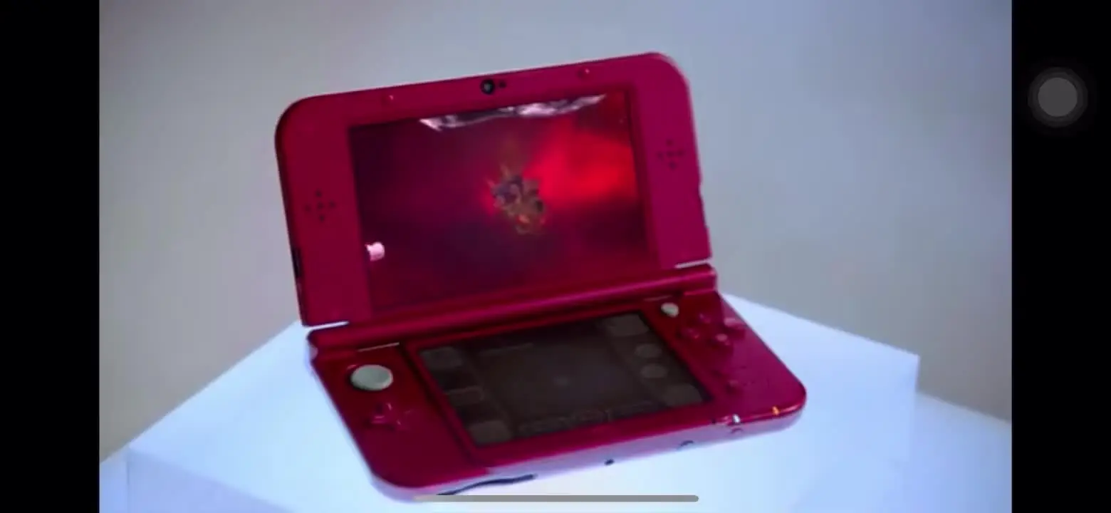 香港・台湾版 ニンテンドー3DS XL レッド×ブラック かわいらし クリア 