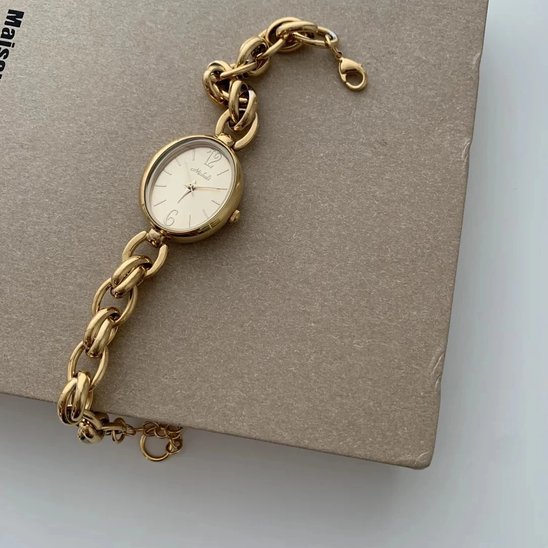 New Braided Bracelet Watch for Women, a Perfect Charm of Small Gold Watch, Popular Retro Women's Chain Watch, Fashionable and Personalized - 4