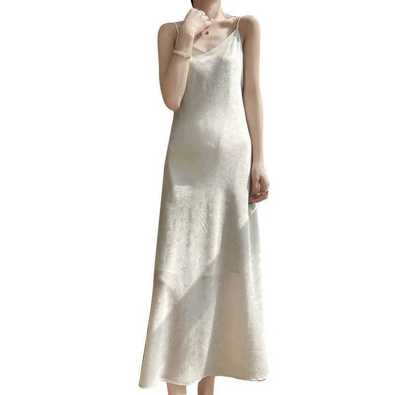 

23 new French temperament sexy suspender dress foreign style women's dress slim dress seaside vacation