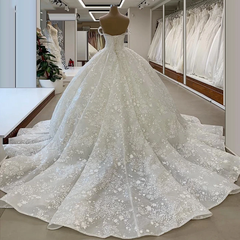 Exquisites elfenbeinfarbenes schulterfreies Ballkleid-Hochzeitskleid 2026 mit herzförmigem Ausschnitt, Perlenapplikationen, Brautkleid für Damen, Vestidos De Noiva – Detail 4