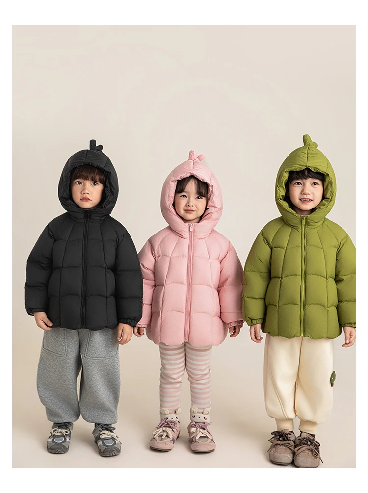 크리스마스 선물 2025 여아 후드 다운 재킷 95% 화이트 덕 다운 푸피 단색 겨울 따뜻한 파카 1세7세