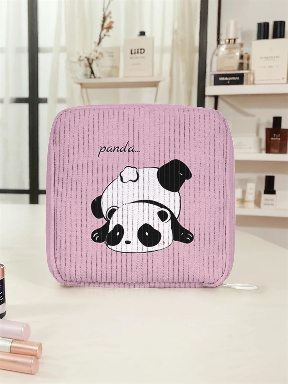 Panda pattern printed sanitary napkin storage bag, women's lightweight tissue bag, sanitary tissue bag