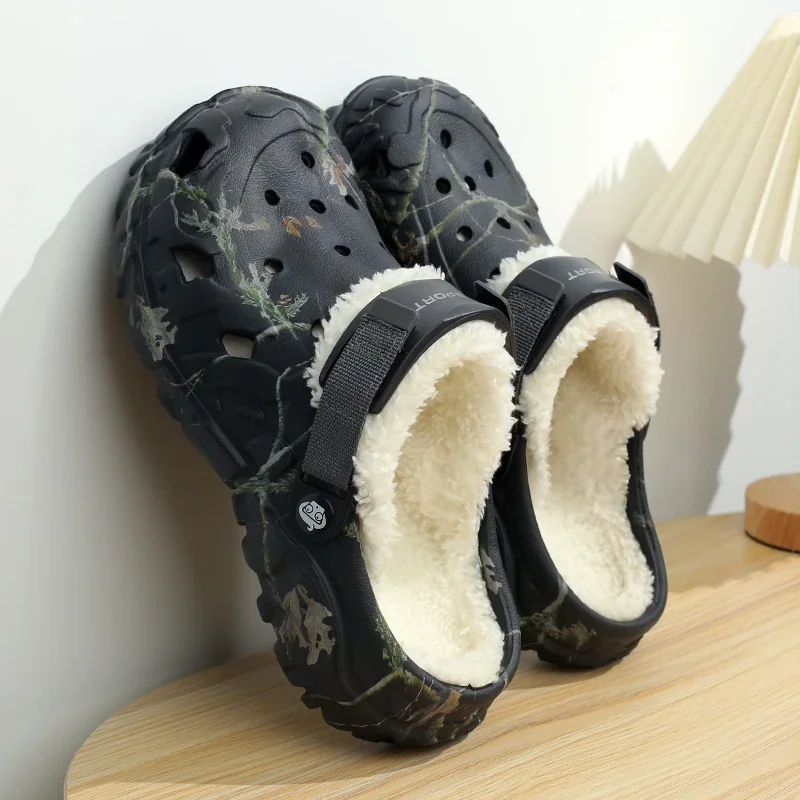 Winter Men Clogs Slippers Warm Furry Slippers Soft Home Cotton Shoe EVA Fluff Slides Casual Outdoor Comfortable Plush Fur Clogs — view 2