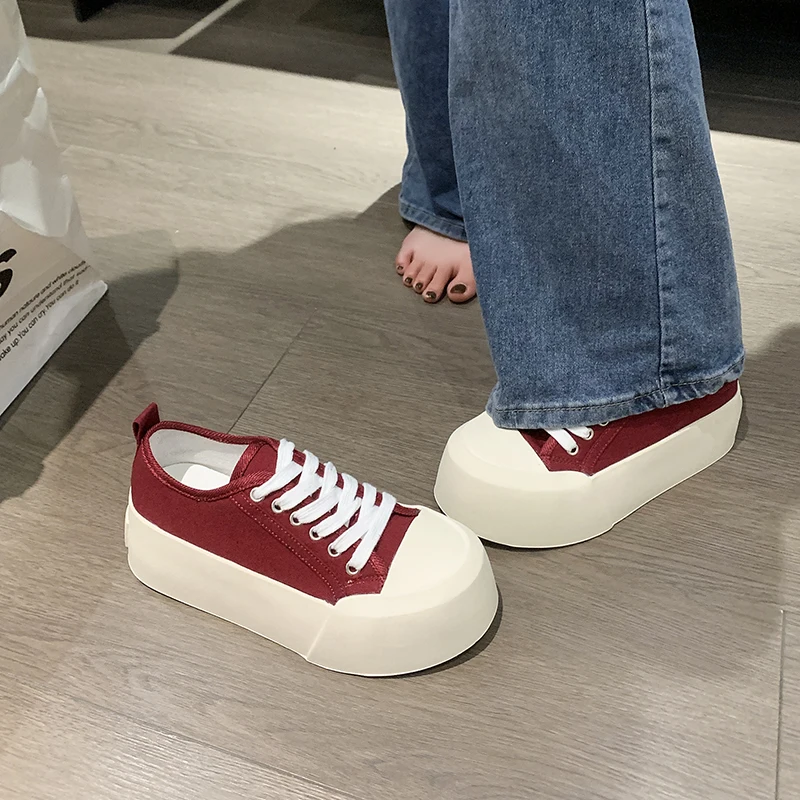 Women Thick Bottom Sneakers Flat Shoes Woman Black White Casual lace up Jogging Shoes Platform Mary Jane Sports Run Shoe Mujer
