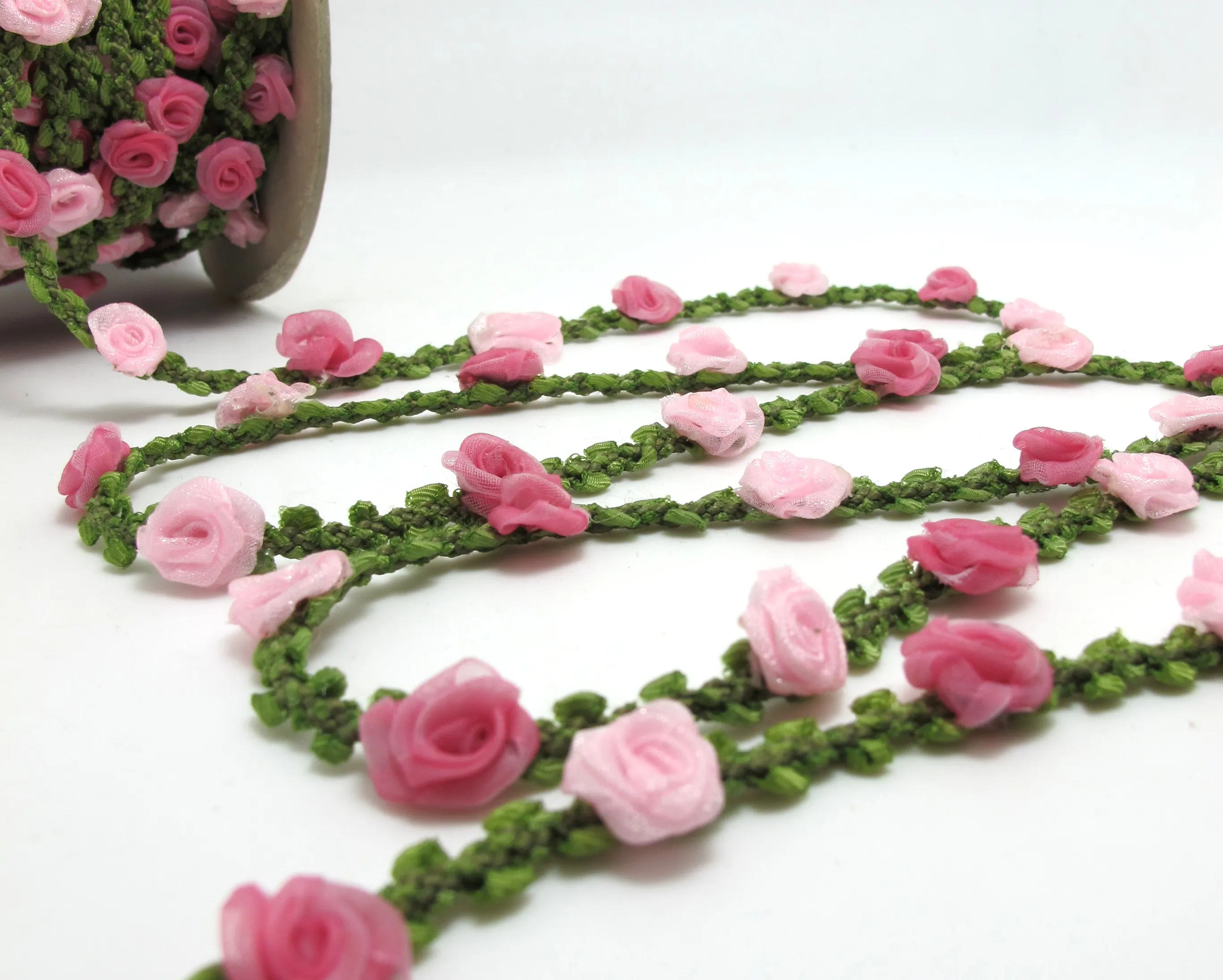 Embroidery Ribbon Plush Ribbon Trimmings 2 Yards Woven Rococo Ribbon Trim Rose Flower Buds Decorative Floral Scrapbook Materials Clothing Craft Supplies