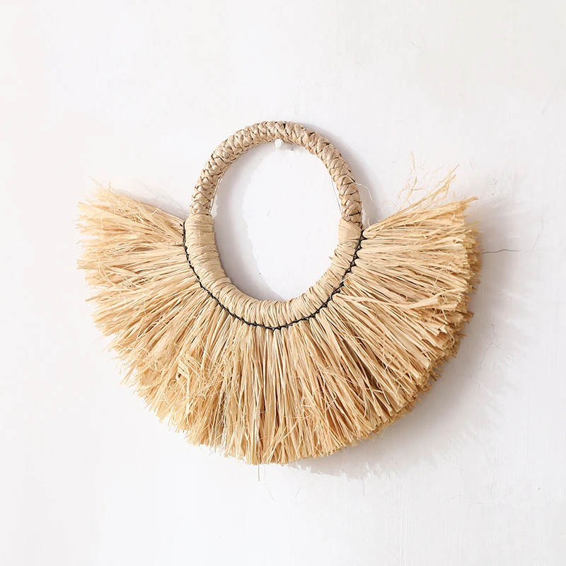 Raffia fan handle