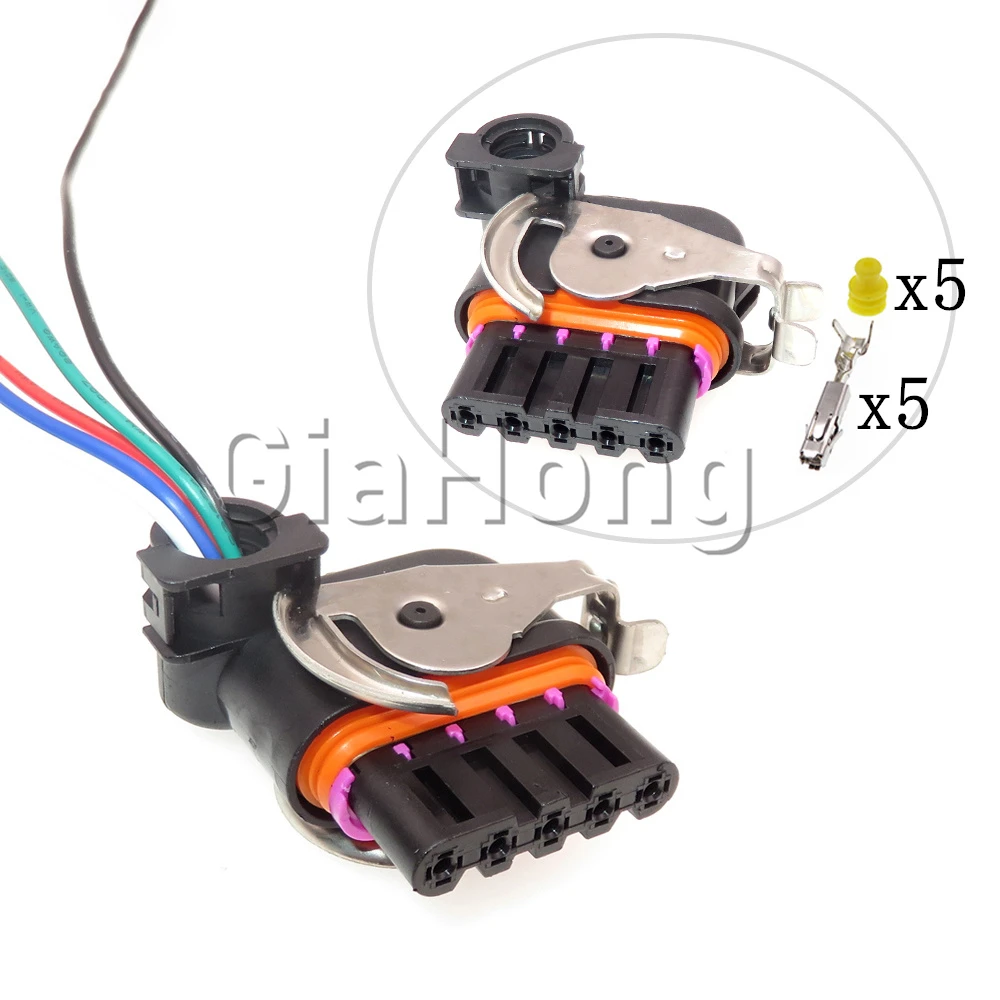 1 Set 5 Ways Starter Motor Waterproof Connector 18242000000 Automobile Generator Socket For Geely The Great Wall Car Wiper Plug