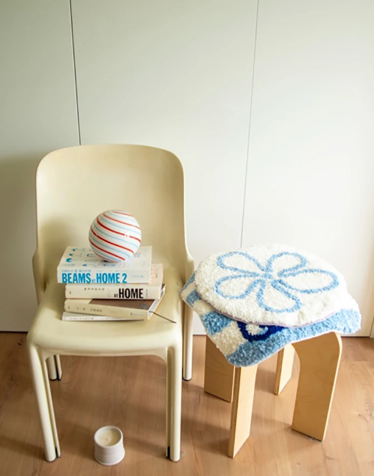 Tufted Bowknot Floral Seat Cushion