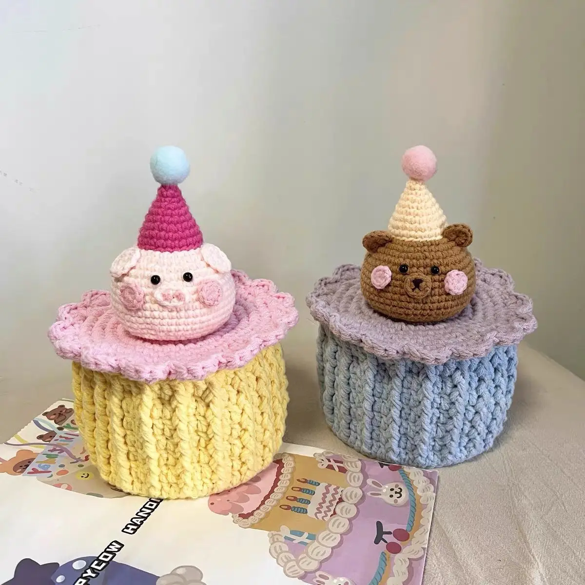 

Cute Piggy Bear Handmade Crochet Knitted Kit DIY Material Bag Handmade Birthday Cake Storage Box Knitting Yarn For Crochet