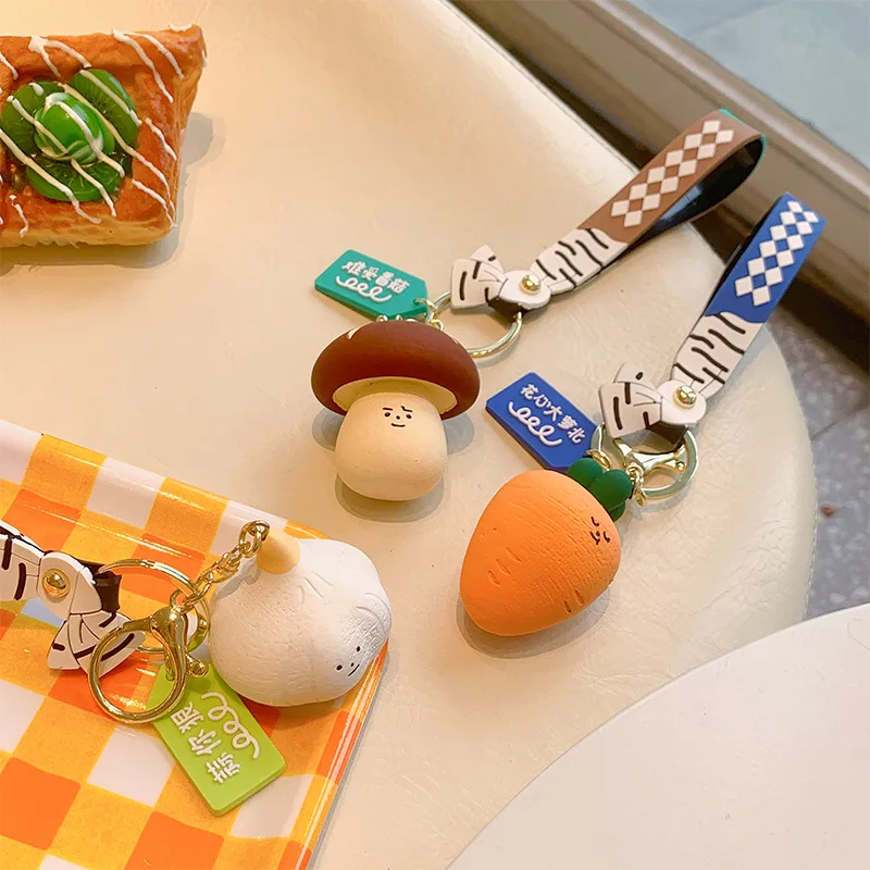 

Green Onion Garlic Pendant Small Farm Series Valentine's Day Keychain Fat Carrot