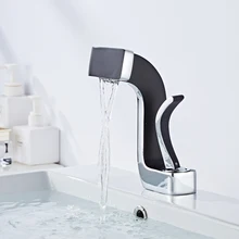 

Black Gold Kitchen Faucet Luxury Brass Hot Cold Under Window Stand Design Water Faucet Sinks Basin Cuisine Kitchen Items YQ50LT