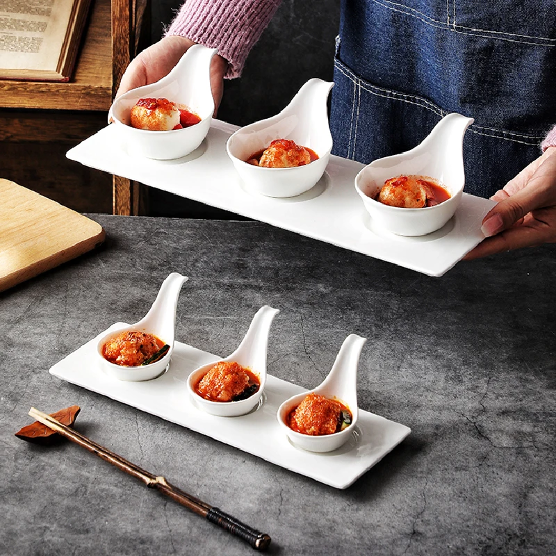 サラダボウル 金属トレイ付きのセラミックボウル取り外し可能な