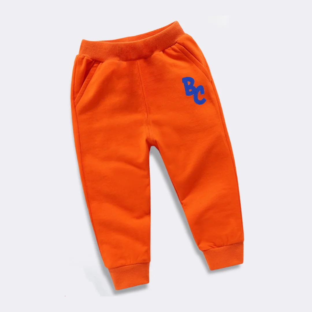 orange pants