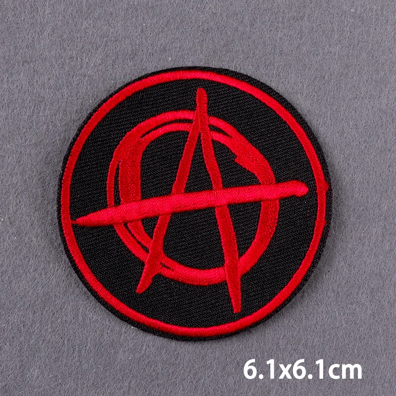 Toppe ricamate con lettere di avvertimento per jeans Buone vibrazioni Toppe termoadesive termoadesive per vestiti Applique Stickes Logo