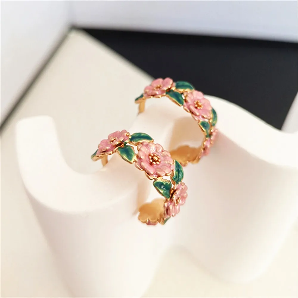 

Unique Flowers Small Hoop Earrings Luxury Pink Camellia Enamel Earrings Women Colorful Flower Stud Earrings Statement Jewelry